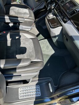 Volkswagen T6 Multivan DSG 4x4 - - 17