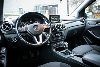 Mercedes Benz B trieda 180, 90KW 2013 - 17