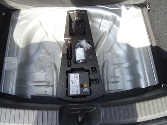 Seat Leon 2,0 TDI 110kW 1x majitel, velice pěkný - 17