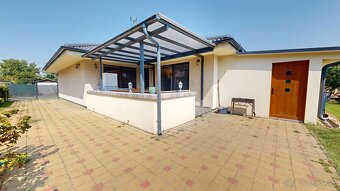 Na predaj 4-izbový bungalov s garážou a krytou terasou – Hru - 17