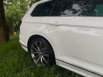 VW Passat B8 2.0 TDI 140kW 4Motion R-Line | Highline | FULL - 17