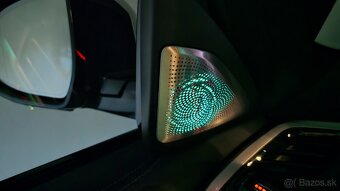 BMW X6 30d 210kW Bowers & Wilkins - 17