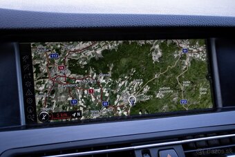 BMW Rad 5 Touring 530d xDrive F11 A/T - 17