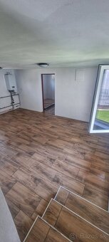 Obkladačské práce / služby - 17