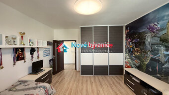 REZERVOVANÉ-6 izbový MODERNÝ RD + garáž + altánok - BRATISLA - 17