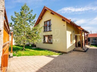 TUreality ponúka na predaj 5 izbový rodinný dom v centre... - 17