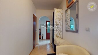 HALO reality - Predaj, štvorizbový byt Komárno, Hradná - EXK - 17