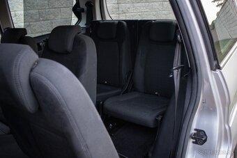 Ford Galaxy S-Max 2.0 EcoBoost SCTi Titanium A/T 7-miestny - 17