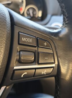 BMW 740i (3 liter benzín) r. 2014 - 17