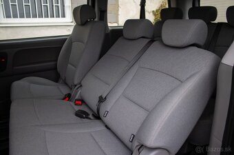 Hyundai H1 2.5CRDi VGT automat odpočet DPH - 17