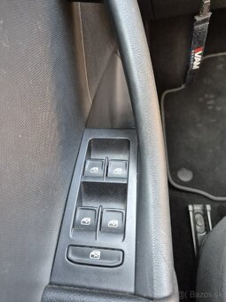 Predám ŠKODA Rapid Spaceback 1.2 TSI 81kW 110k M6 - 17