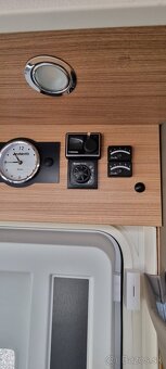 ZNÍŽENÁ CENA Predám autokaravan Dethleffs 6m, do 3,5t - 17