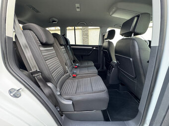 Volkswagen Touran 2.0 TDI CR Limited ICUP 140PS - 17