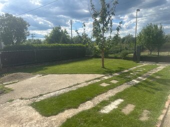 Rodinny dom s garážou a pozemok 1007 m2 Ilava - Sihoť - 17