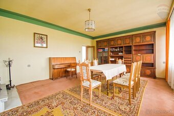 PREDAJ: 5IZBOVÝ RODINNÝ DOM, DUNAJSKÁ STREDA - ČIGÉRSKA ULIC - 17