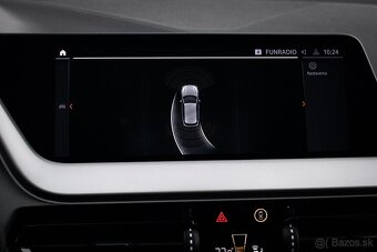 BMW 116d Automat, Black Edit, LED svetlá, R18 ALU, DPH - 17
