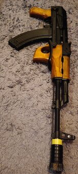 AKMSU, drevo, oceľ, Cyma Standard, CM.048SU - 17