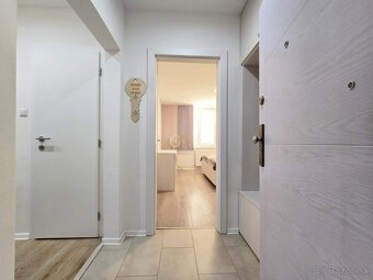 Moderný 2,5-izb byt 50m² + Loggia, CENTRUM-JUH, Južná trieda - 17