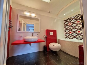 EXKLUZÍVNE Predaj 3 izbový luxusne zariadený veľkorysý apar - 17