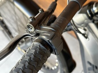 Elektrobicykel Kellys Tygon 50 (M) 29" - 17