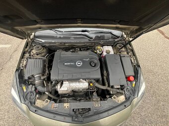 Opel INSIGNIA SPORTS TOURER SW 2.0 CDTi 120 kW - 17
