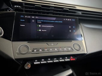 PEUGEOT 308 1.2 TURBO BENZÍN 96KW/130PS AUTOMAT 2023 - 17