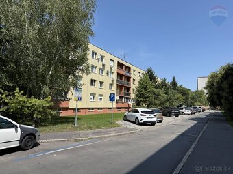 PRENÁJOM: GARSÓNKA, RYBNÝ TRH - DUNAJSKÁ STREDA - 17