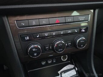 Seat Ateca 2.0TDI 4x4 110kw Full led Navi Pano - 17
