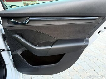 Škoda Octavia Combi RS 2.0 TDI DSG 147kW, 2022 - 17