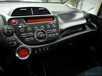 HONDA JAZZ 1.4 i-VTEC benzin 2012 - 4 valec , STK, ŠPZ - - 17