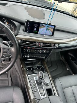 BMW X5 xDrive 35i  F15 3.0 bi turbo benzin - 17