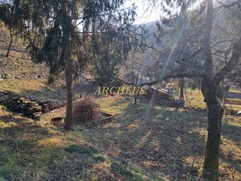 POZEMOK S CHATKOU - 931 m2 - ČERMEĽSKÁ CESTA - 17