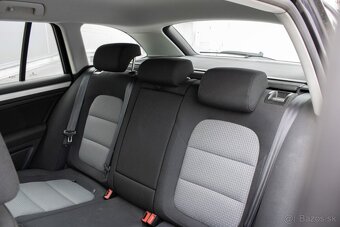 Škoda Superb Combi 1.8 TSI Ambition AJ NA SPLÁTKY - 17