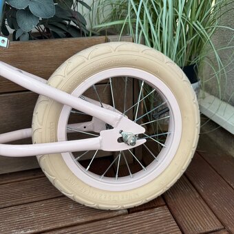 Banwood odrážadlo - 17