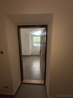 Obchodné a kancelárske priestory Fabiniho 10 - 17