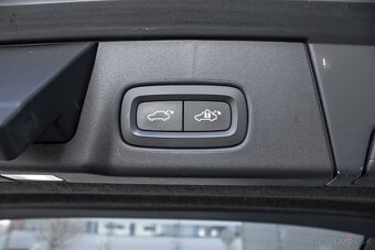 Volvo V90 2.0 T4 Drive-E Inscription Auto - 17
