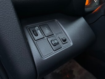 Toyota RAV4 2.2l D-4D 150 Sol - 17