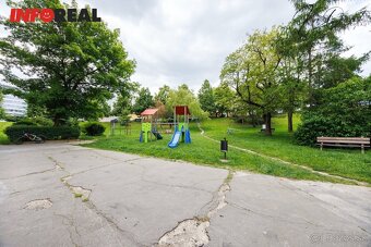 2 izb. byt, rekon., Karpatská 1, KE- STARÉ MESTO, pri centre - 17