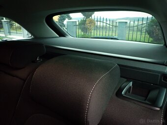 ŠKODA SUPERB COMBI 2.0TDI 110kW - MATRIX, NAVI, ŤAŽNE - 17
