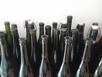 Staré pivové fľaše - 17