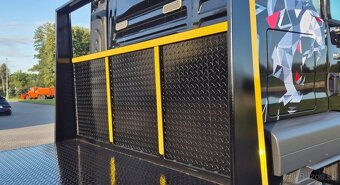 MAN TGS 26.480 8x2 E5 - odtahovka - 17