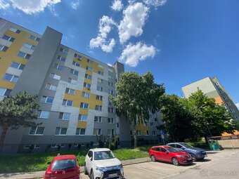 1izb. byt 38m, kompletná RŠ, KLÍMA, Dudvážska ul., BA II - 17