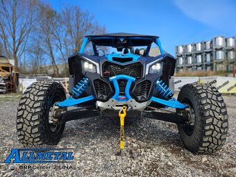 CAN-AM MAVERICK XRC TURBO R + Biele ŠPZ - 17