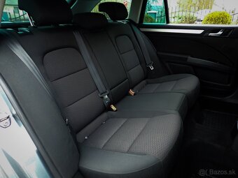 ŠKODA SUPERB COMBI 1.8 TSI 118kW  ELEGANCE - XENON NAVI - 17