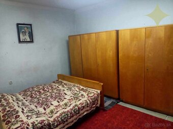 Predaj, rodinný dom s veľkým pozemkom vhodný na podnikanie - 17