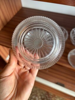 Sklenene pohare rozne - 17