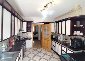 REZERVOVANÉ - Nová cena Výnimočný dvojgeneračný dom na pred - 17