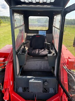 Predám nakladač UNC 060 - 17