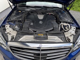 Mercedes-Benz C trieda Sedan 400 4matic A/T, Mesačne: 496€ - 17