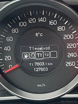 Predám Volvo v40 ročník 2017 - 17